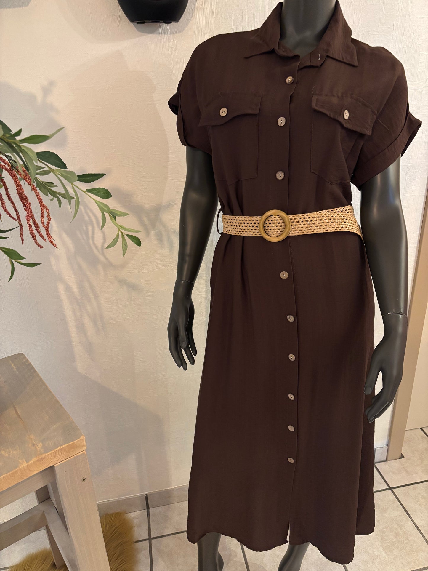 Bruine lange jurk met knopen - TU