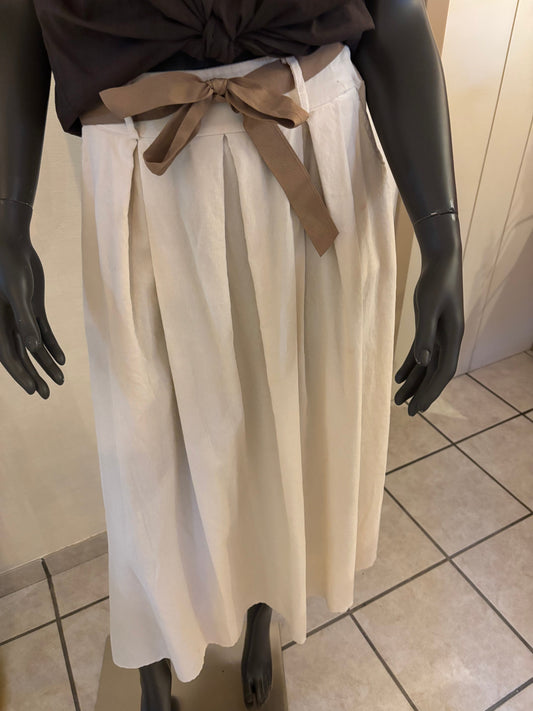 Ecru fluwelen rok TU