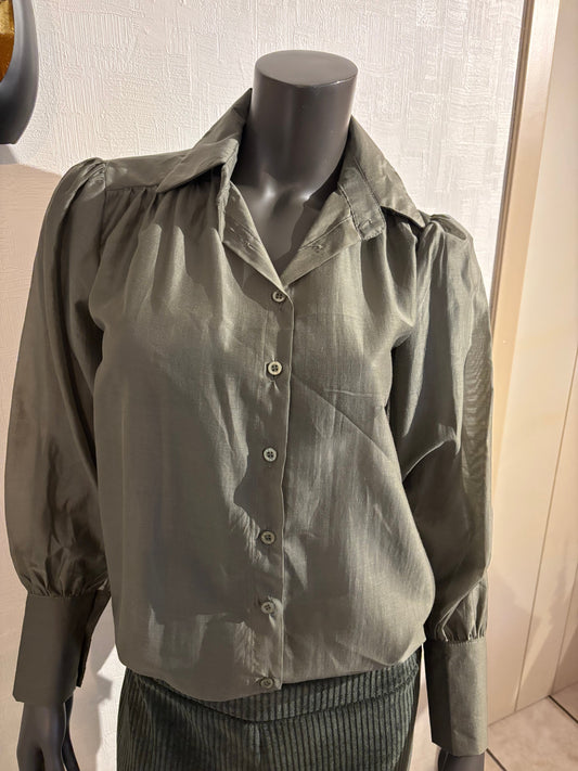 groene blouse TU